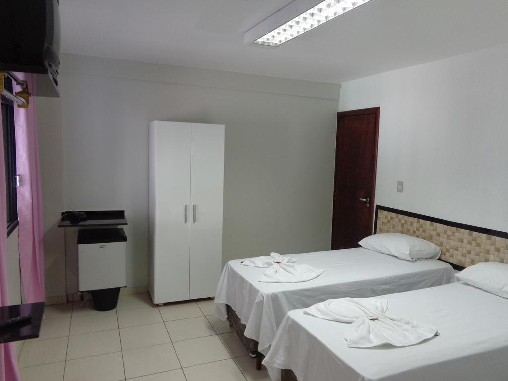 Pousada Damasco Hotel Brasília Quarto foto